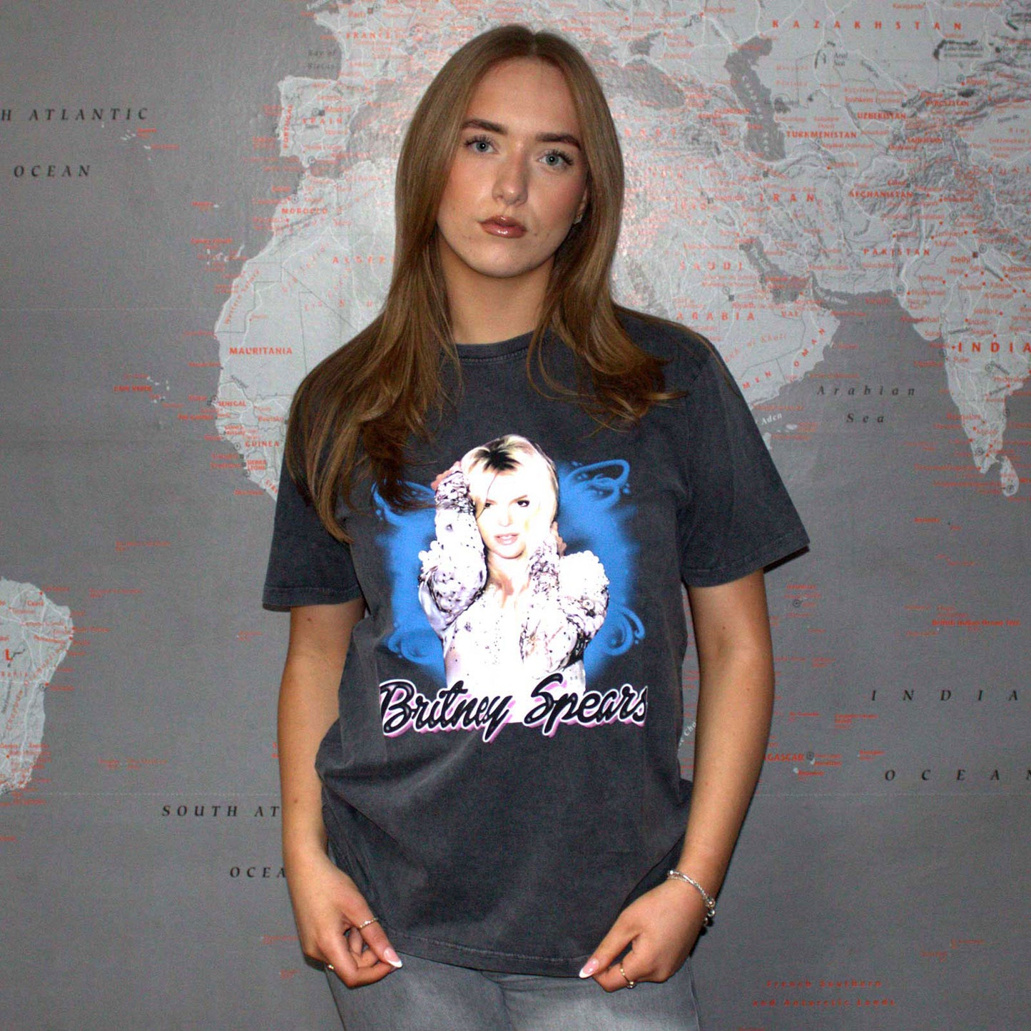 Een foto van een Britney Spears T-Shirt