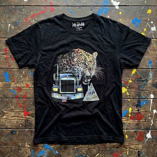 Een foto van een Def Leppard T-Shirt