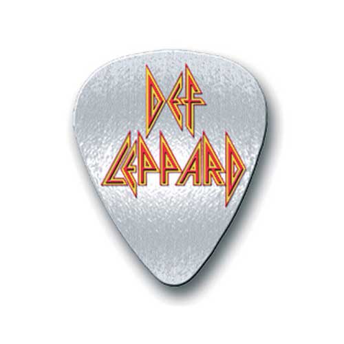 Een foto van een Def Leppard Speld