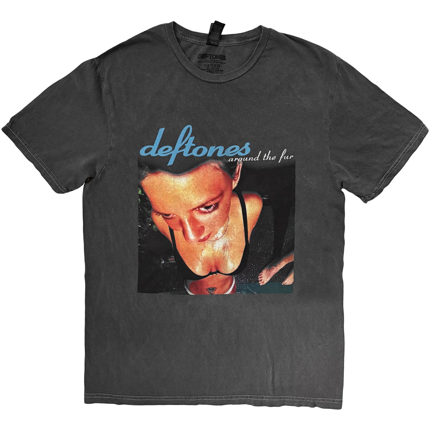 Een foto van een Deftones T-Shirt
