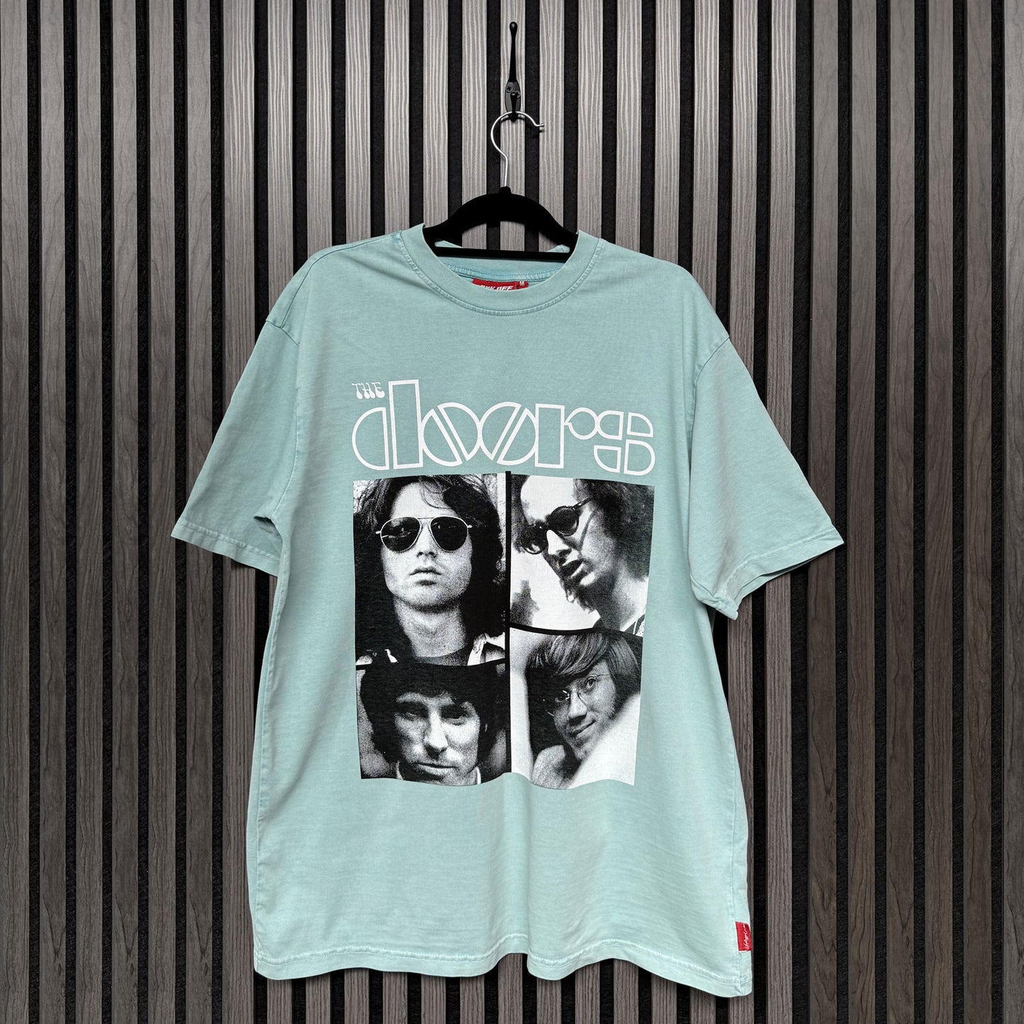 Een foto van een The Doors T-Shirt