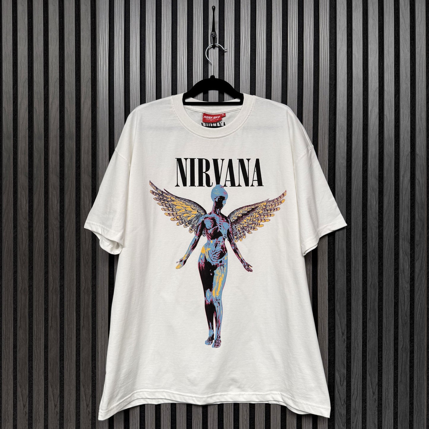 Een foto van een Nirvana T-Shirt