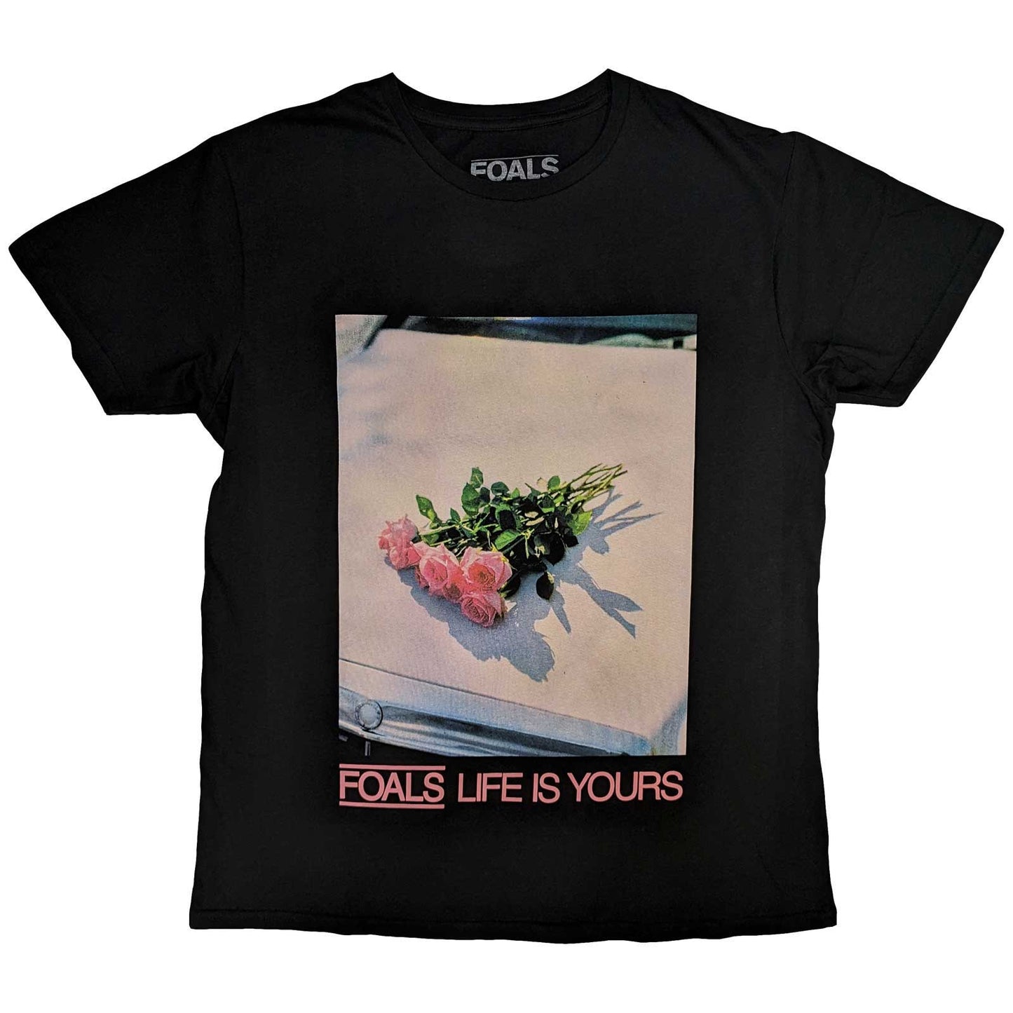 Een foto van een T-Shirt van Foals.