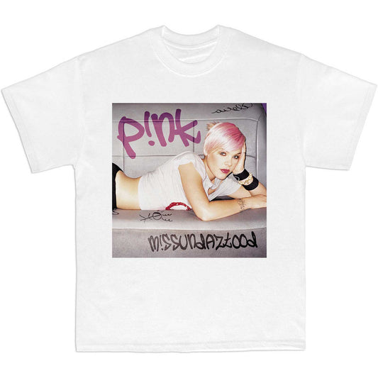 Een foto van een T-Shirt van Pink.