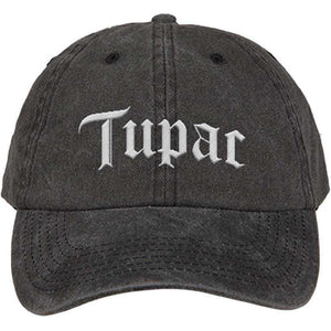 Een foto van een Tupac Baseball Pet