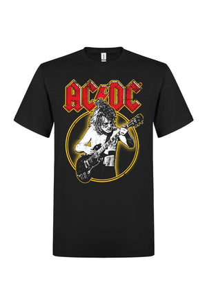 Een foto van een AC/DC T-Shirt