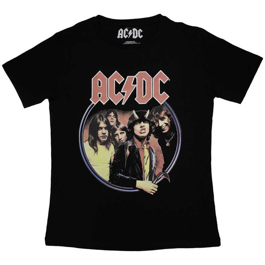 Een foto van een AC/DC T-Shirt