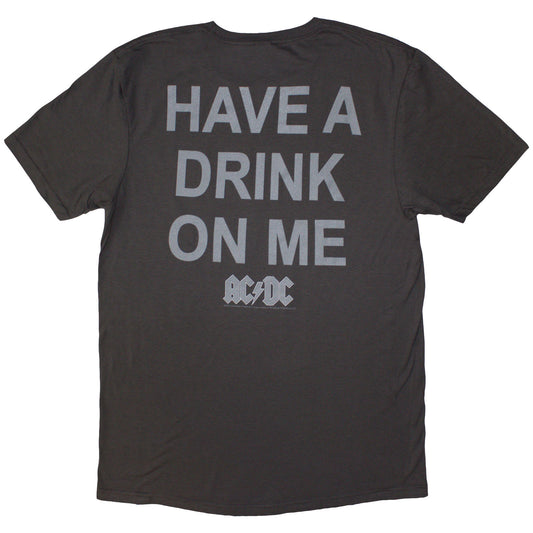 Een foto van een AC/DC T-Shirt