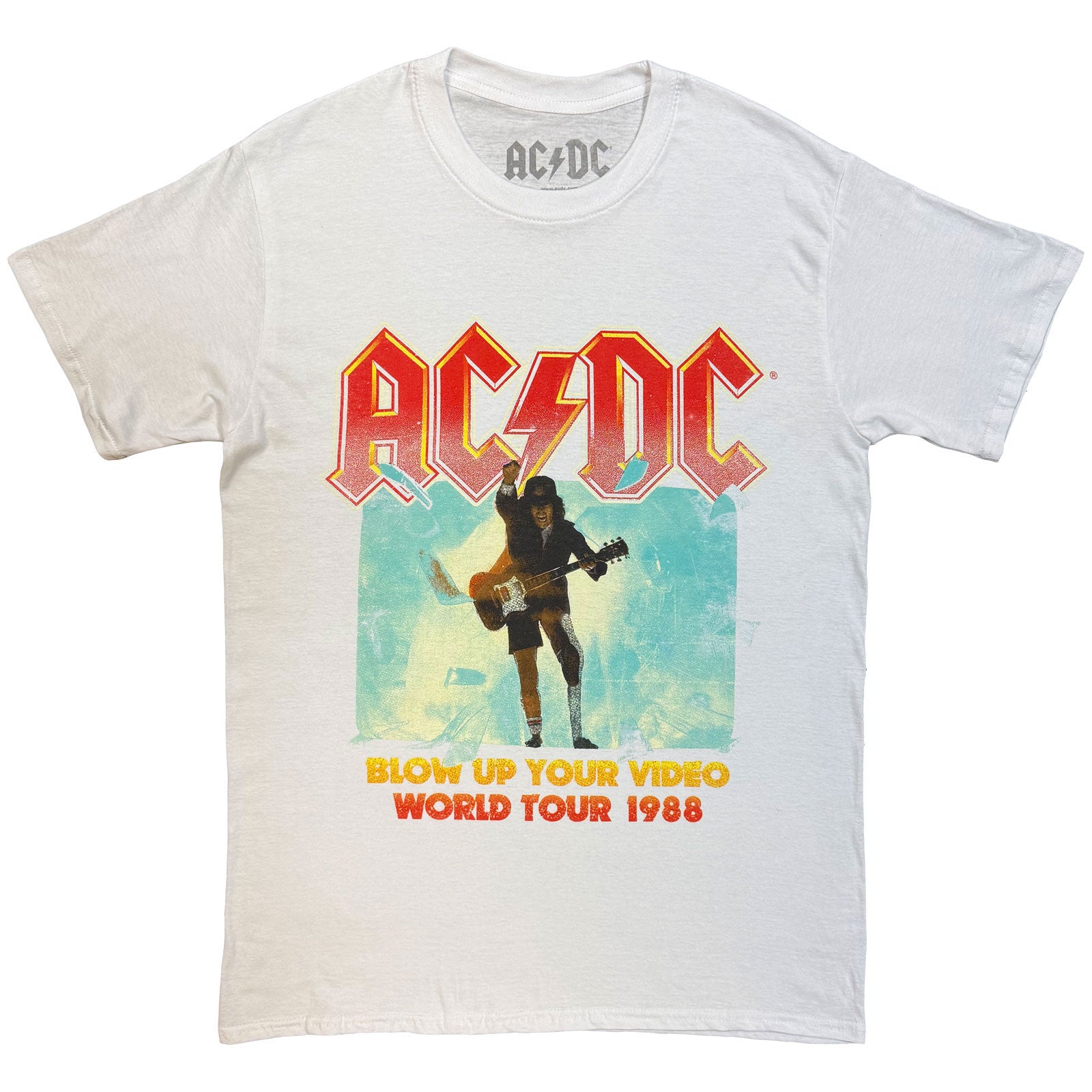 Een foto van een AC/DC T-Shirt