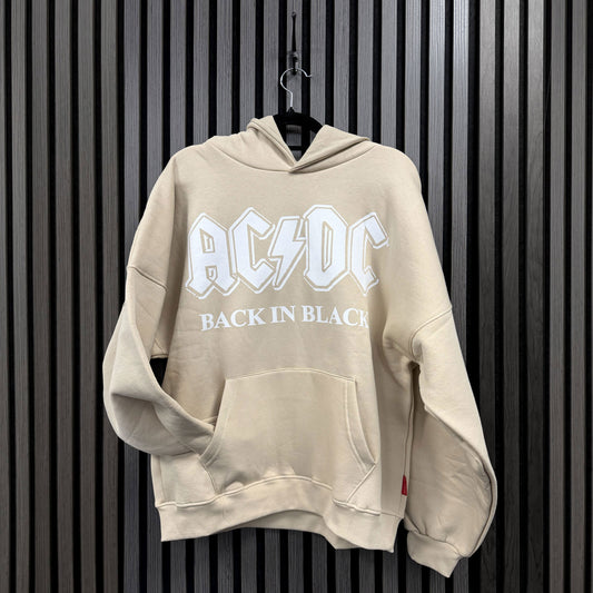 Een foto van een AC/DC Hoodie