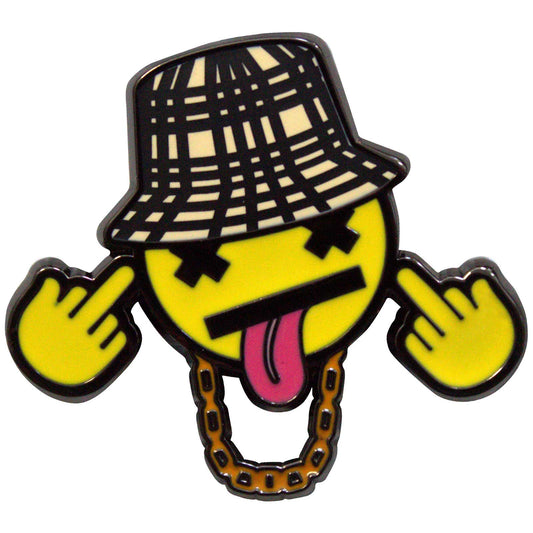 Een foto van een Bad Boy Chiller Crew Speld Badge