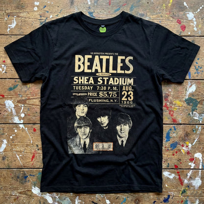 Een foto van een The Beatles T-Shirt