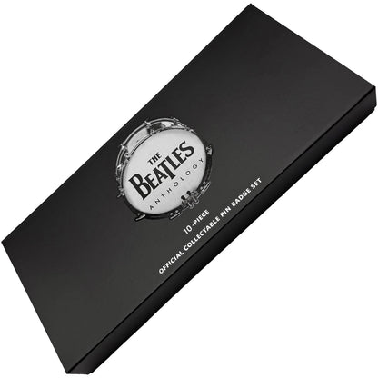 Een foto van een The Beatles Speld Badge