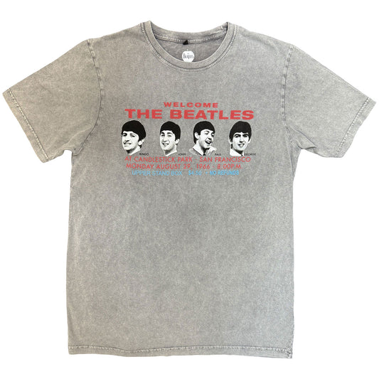 Een foto van een The Beatles T-Shirt