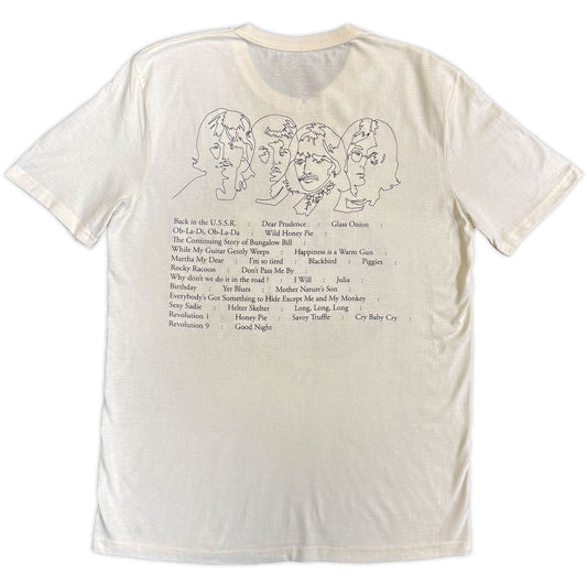 Een foto van een The Beatles T-Shirt
