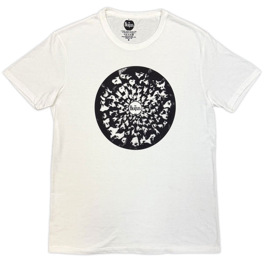 Een foto van een The Beatles T-Shirt