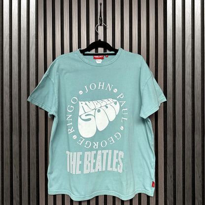 Een foto van een The Beatles T-Shirt