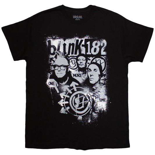 Een foto van een Blink-182 T-Shirt