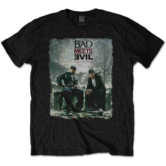 Een foto van een Bad Meets Evil T-Shirt