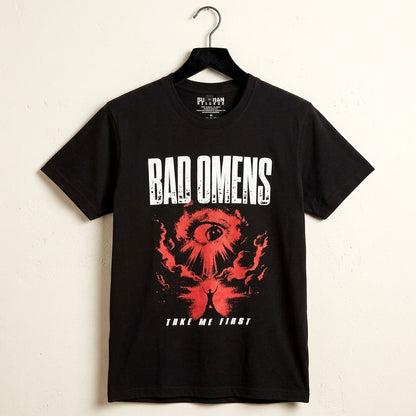 Een foto van een Bad Omens T-Shirt