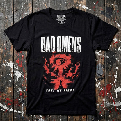 Een foto van een Bad Omens T-Shirt