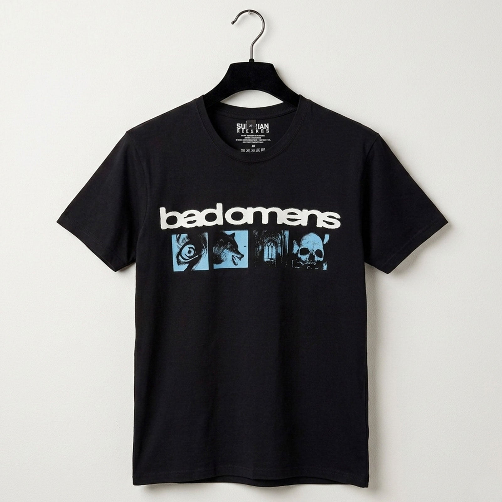 Een foto van een Bad Omens T-Shirt