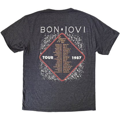 Een foto van een Bon Jovi T-Shirt