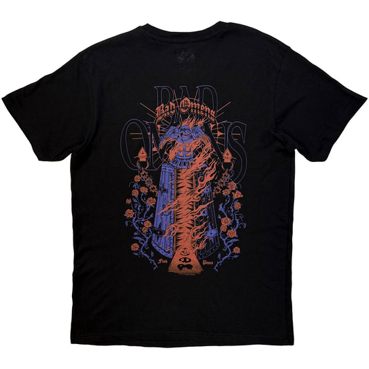 Een foto van een Bad Omens T-Shirt