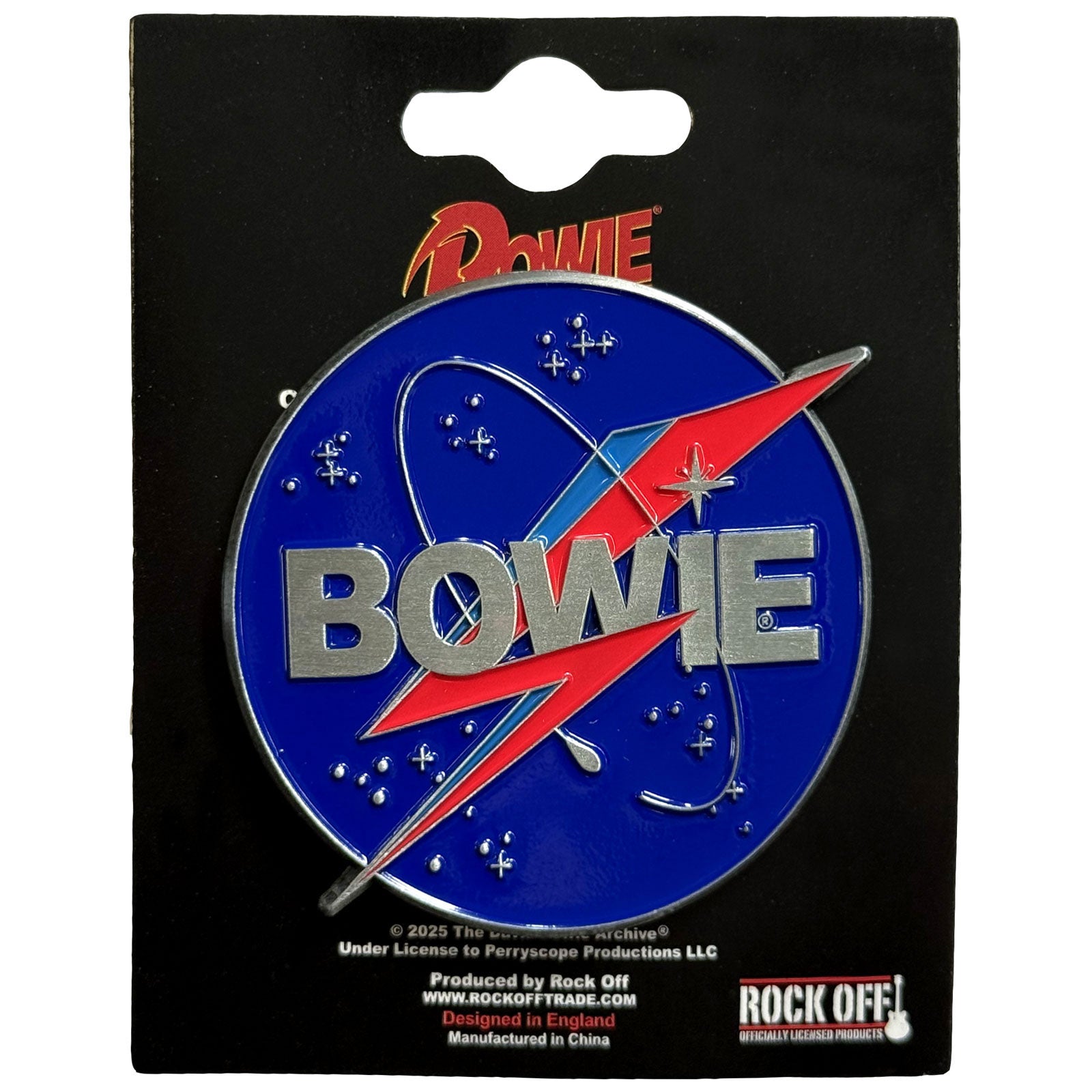 Een foto van een David Bowie Speld Badge