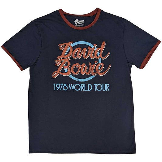 Een foto van een David Bowie T-Shirt