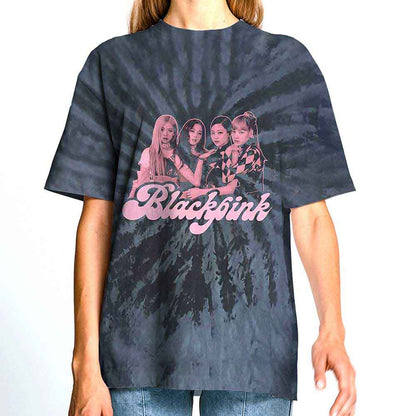 Een foto van een BlackPink T-Shirt