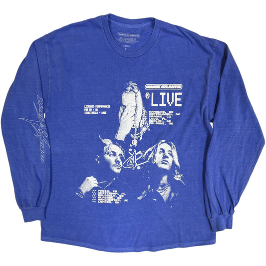 Een foto van een Chase Atlantic T-Shirt