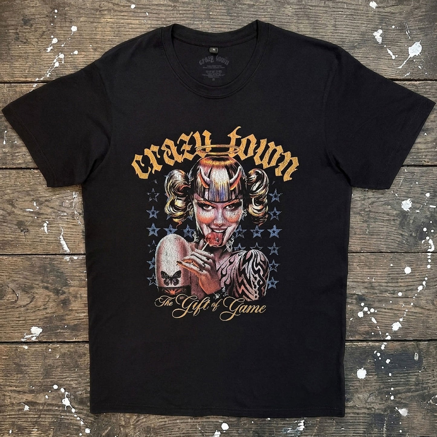 Een foto van een Crazy Town T-Shirt
