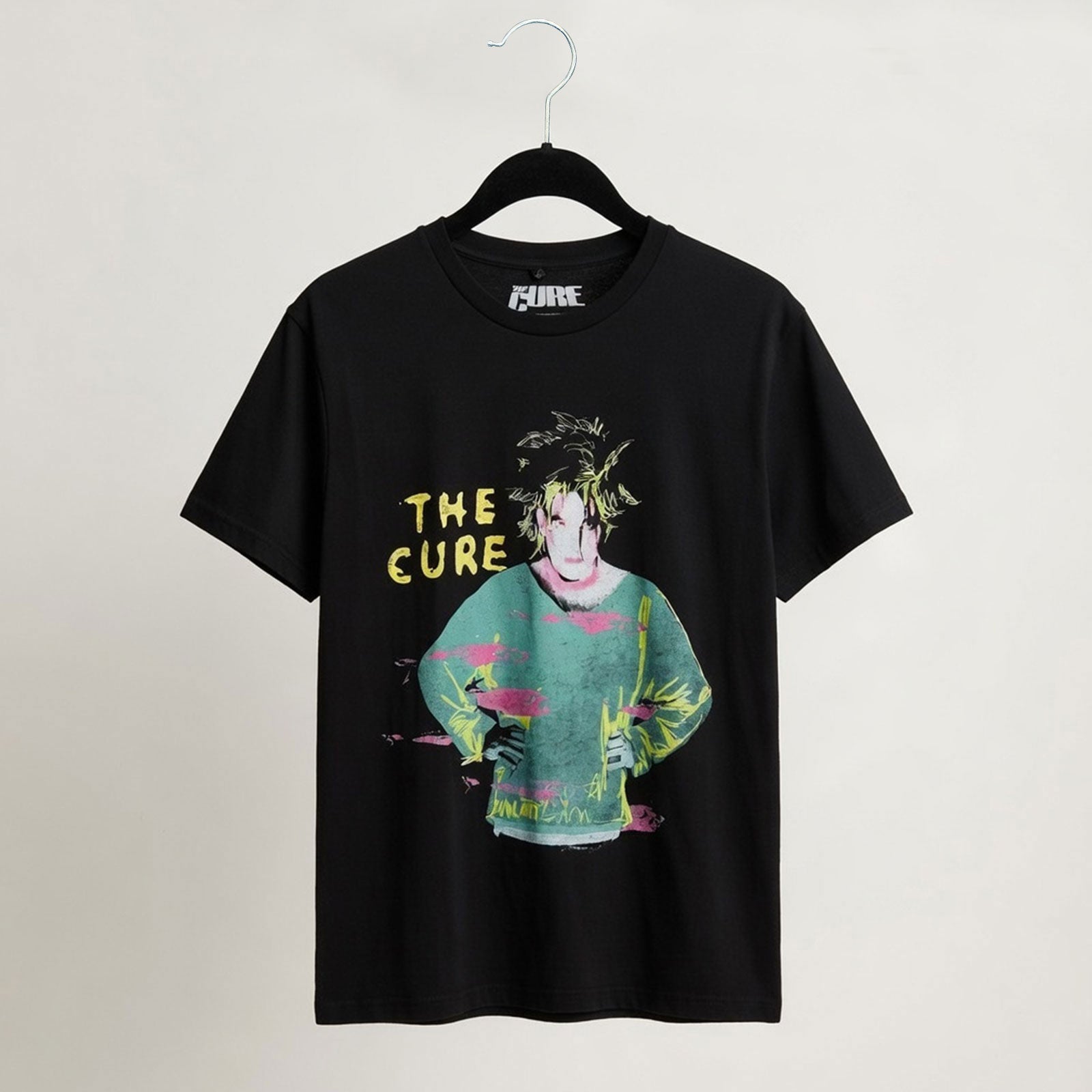 Een foto van een The Cure T-Shirt