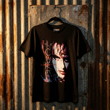 Een foto van een The Cure T-Shirt