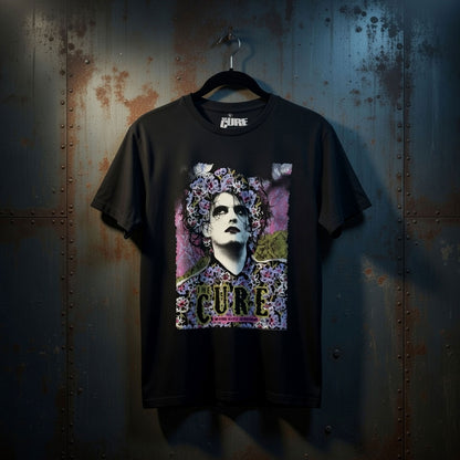Een foto van een The Cure T-Shirt