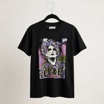 Een foto van een The Cure T-Shirt
