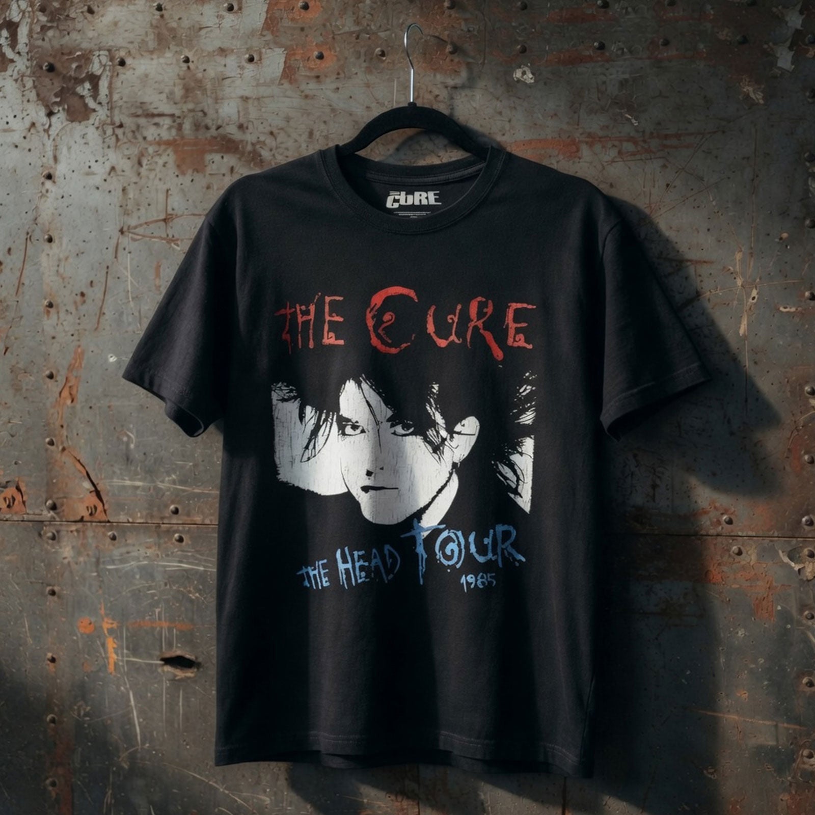 Een foto van een The Cure T-Shirt