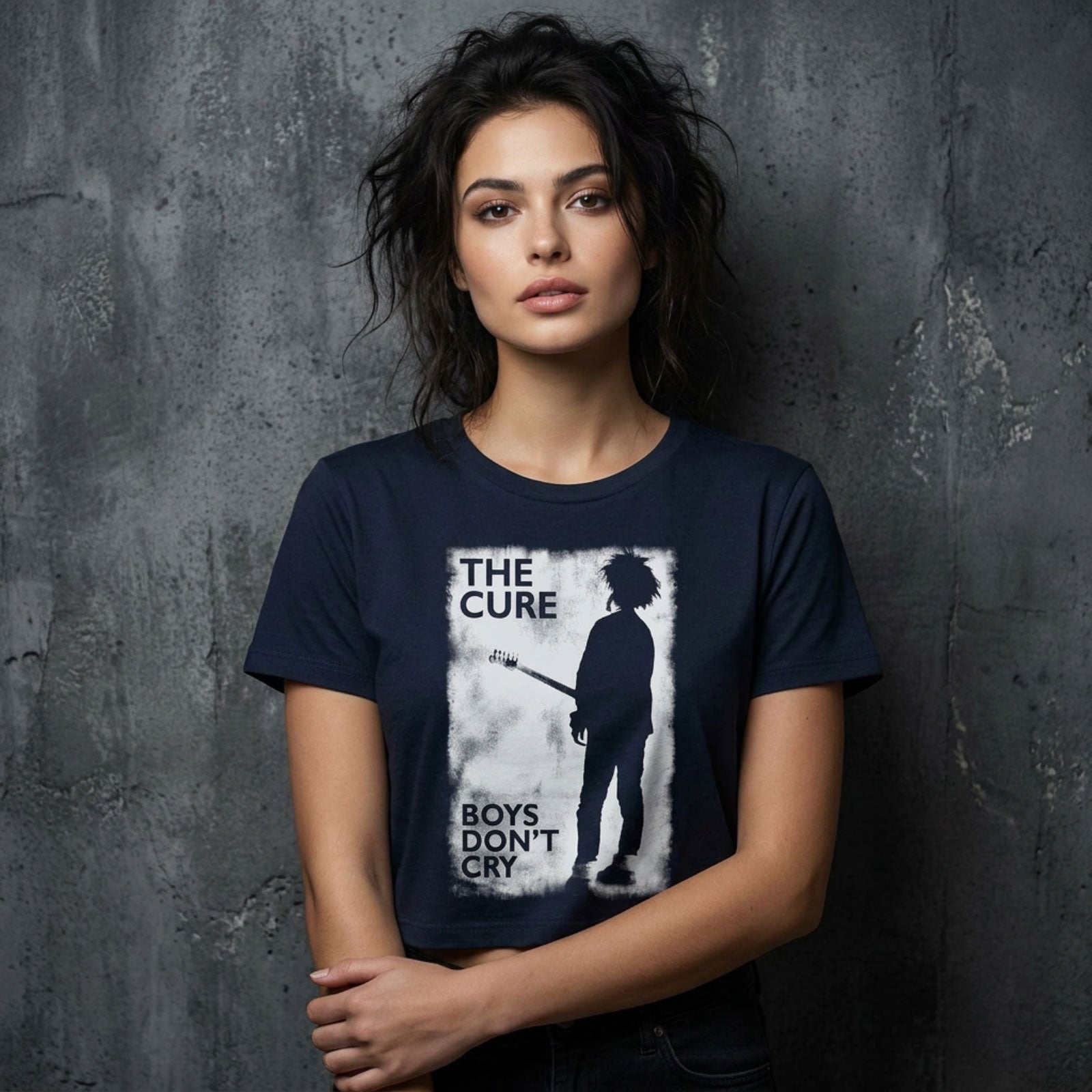 Een foto van een The Cure Crop Top