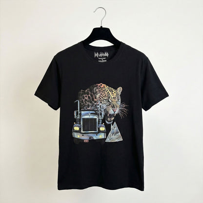 Een foto van een Def Leppard T-Shirt