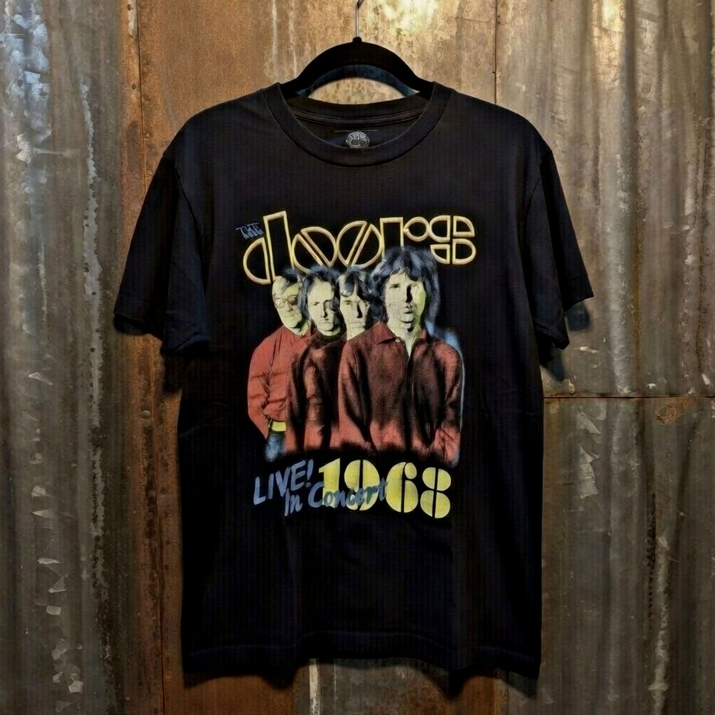 Een foto van een The Doors T-Shirt
