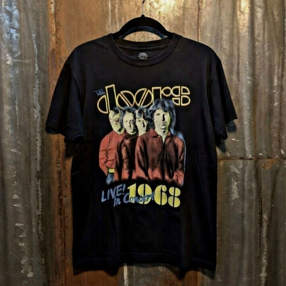Een foto van een The Doors T-Shirt