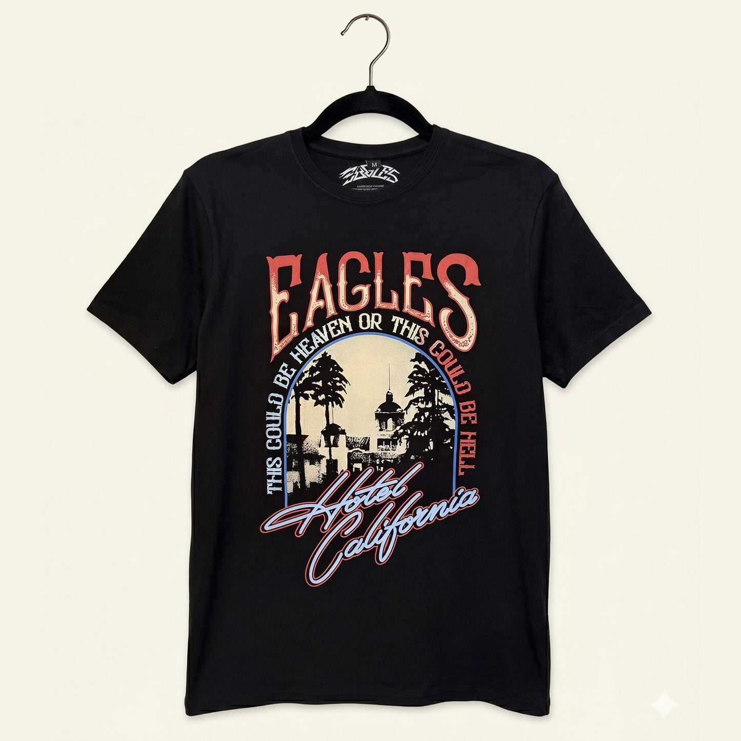 Een foto van een Eagles T-Shirt