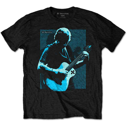 Een foto van een Ed Sheeran T-Shirt