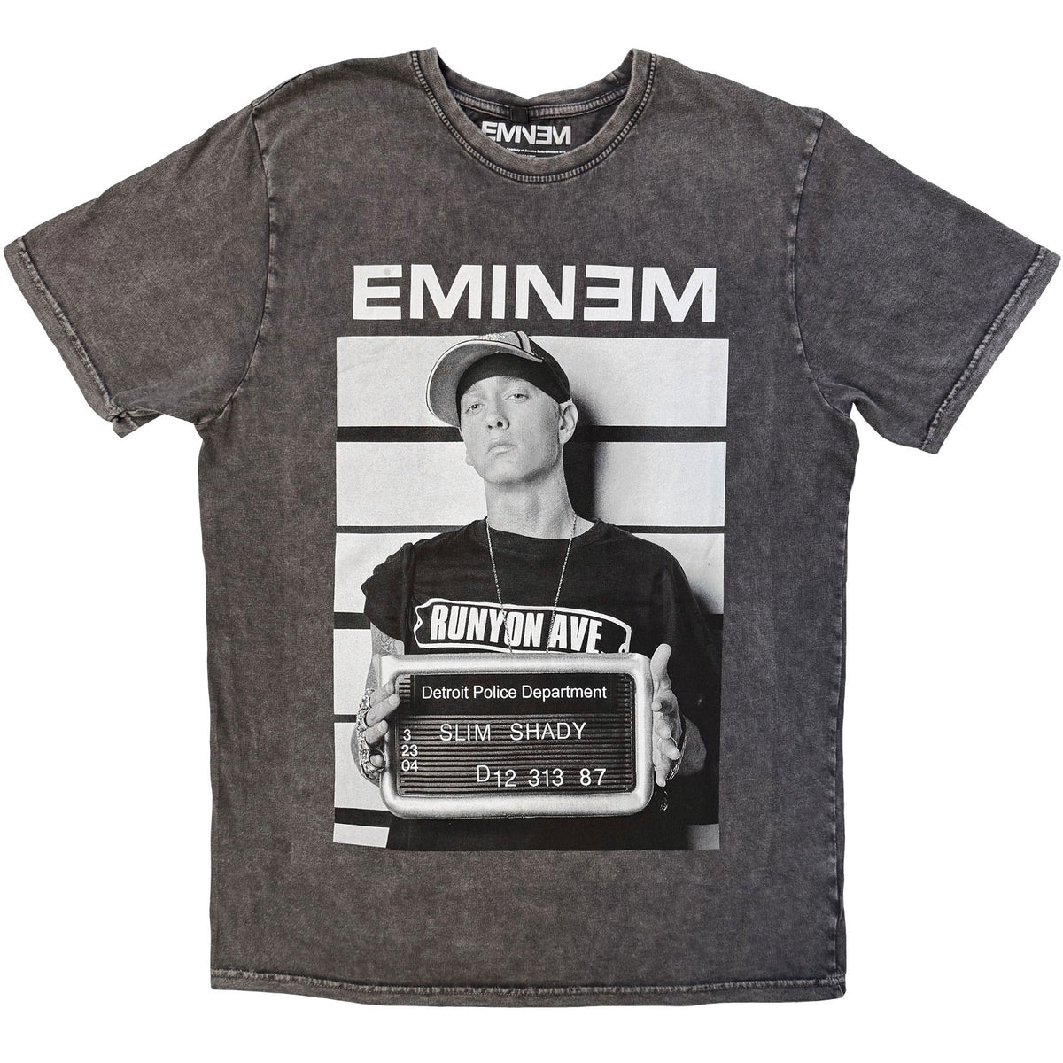Een foto van een Eminem T-Shirt