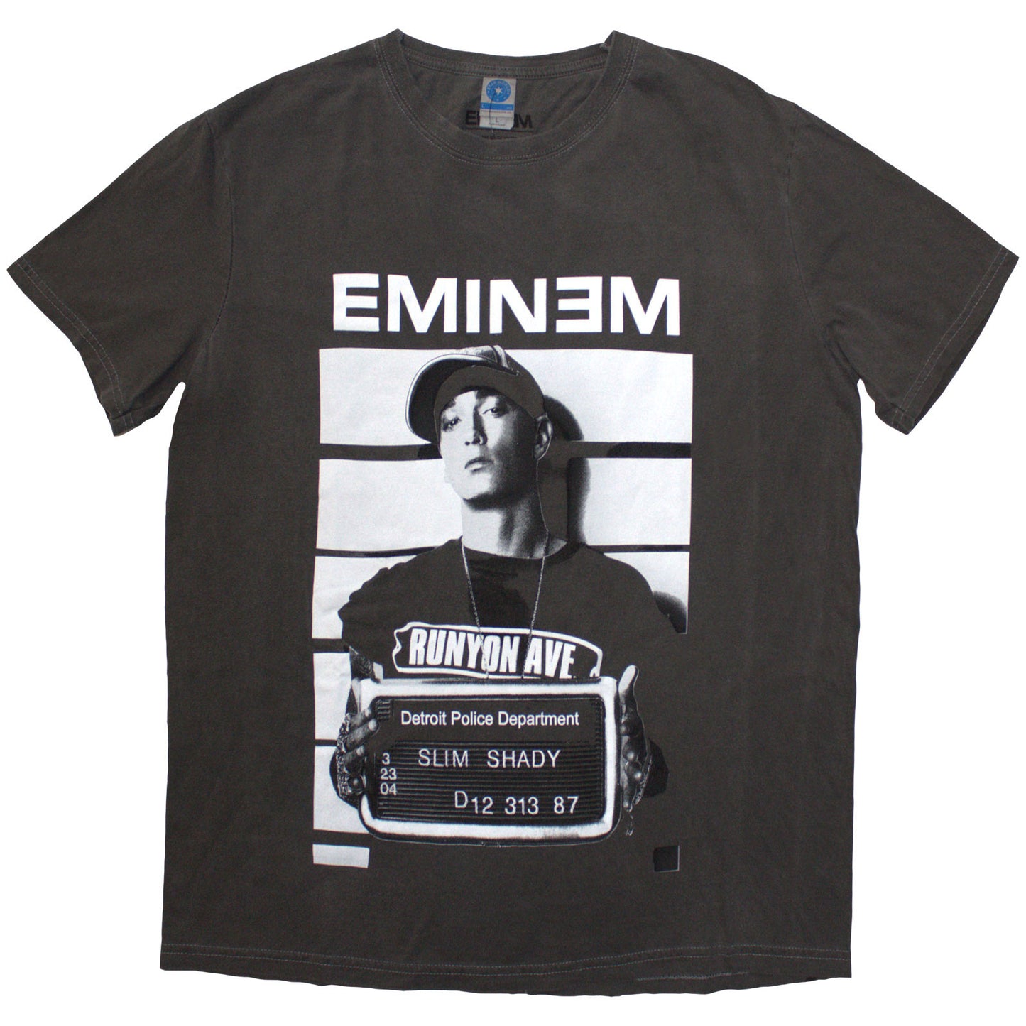 Een foto van een Eminem T-Shirt