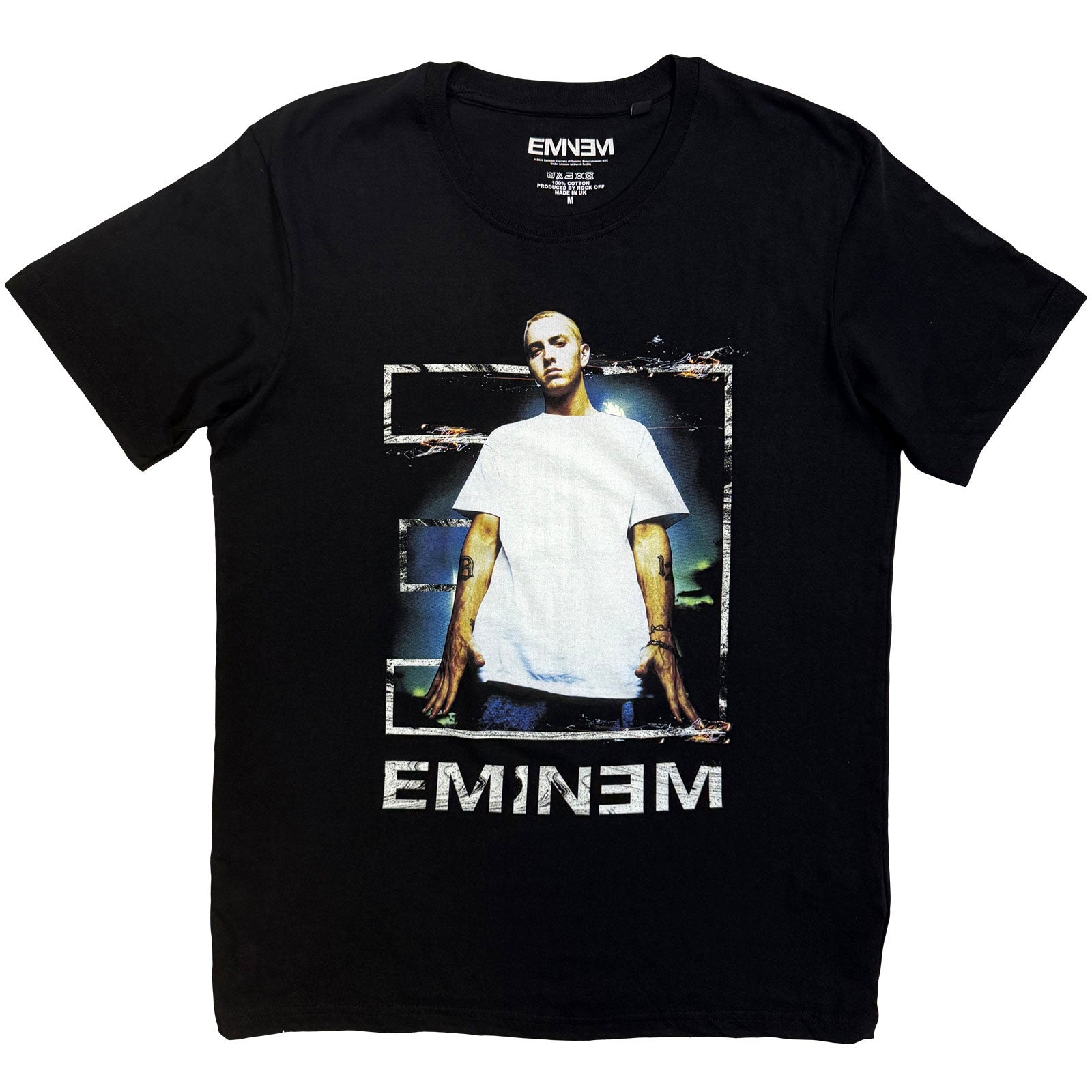 Een foto van een Eminem T-Shirt