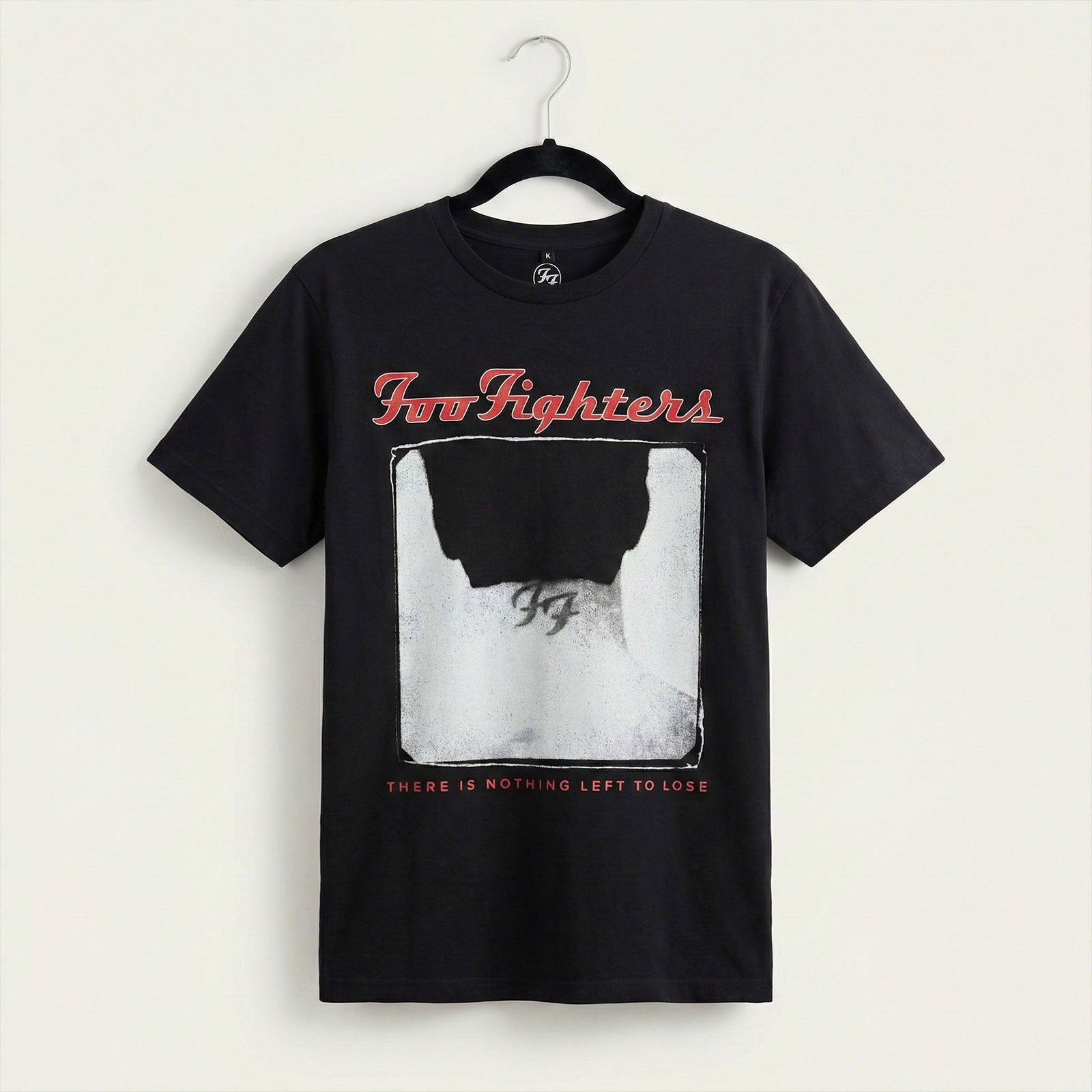 Een foto van een Foo Fighters T-Shirt