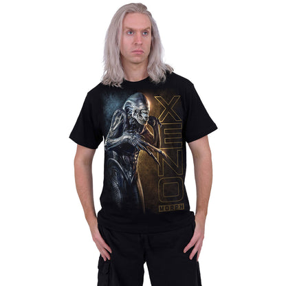 Een foto van een Alien T-Shirt