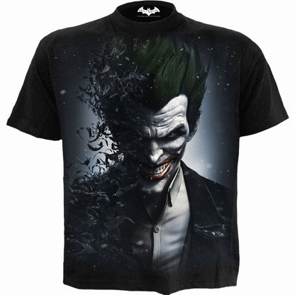 Een foto van een DC Comics T-Shirt